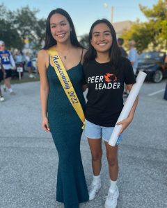 Peer Leader Sophie poses with Homecoming winner