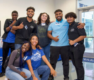 Broward College Peer Leaders pose in a group